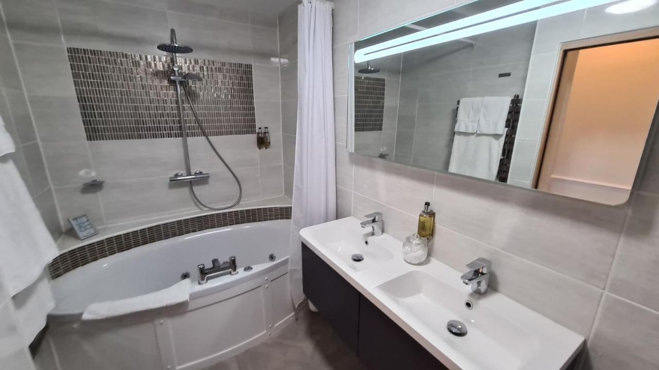 Farnham House Hotel Ngoại thất bức ảnh