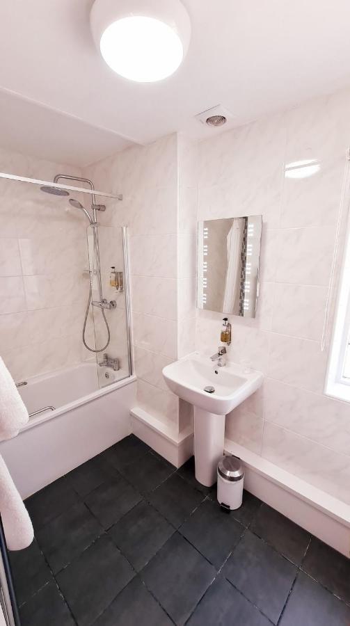 Farnham House Hotel Ngoại thất bức ảnh