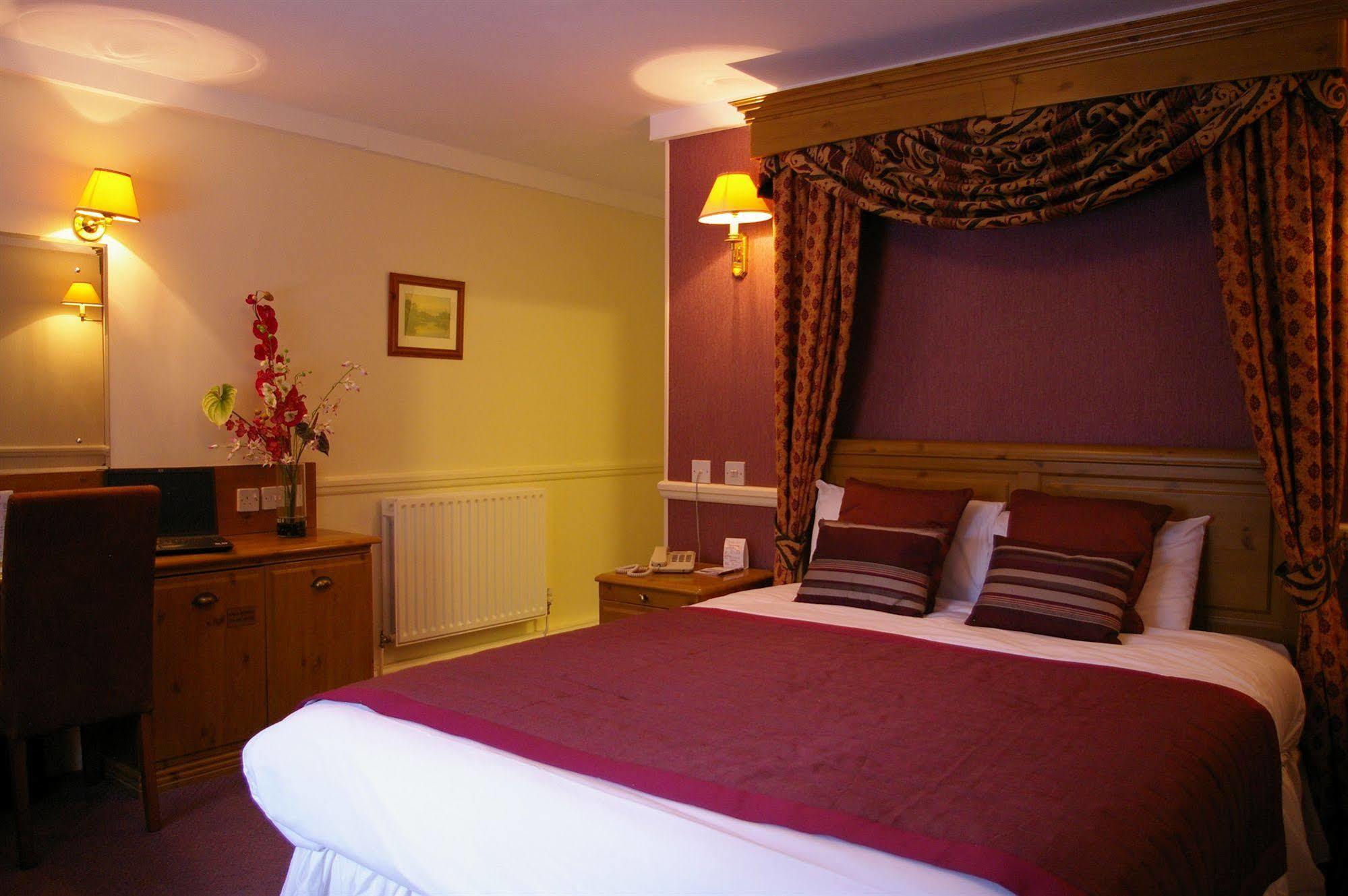 Farnham House Hotel Ngoại thất bức ảnh